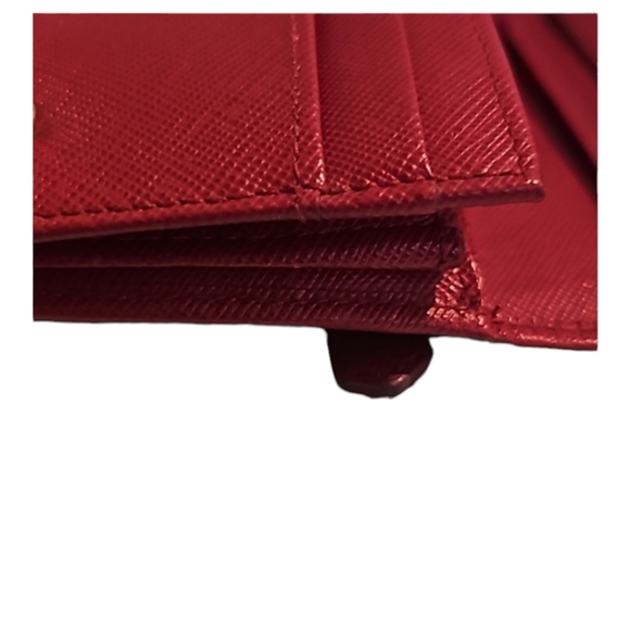Prada Saffiano Fiocco Ribon Bifold Wallet. - Picture 11 of 16